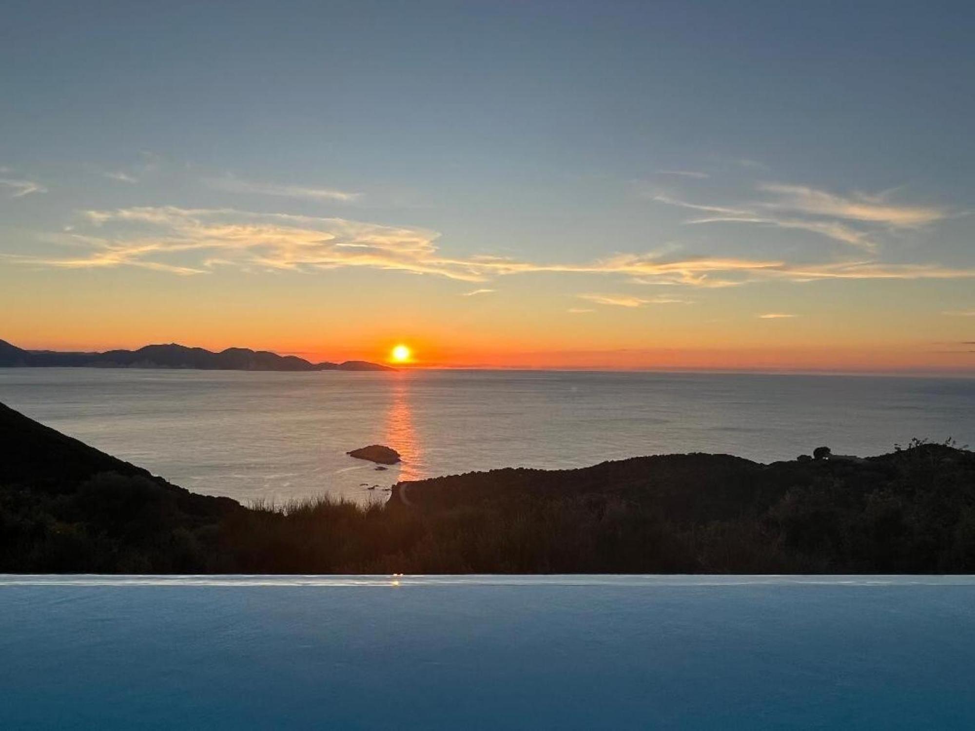 Entheos Private Villa Fiskardo Kefalonia Greece 外观 照片